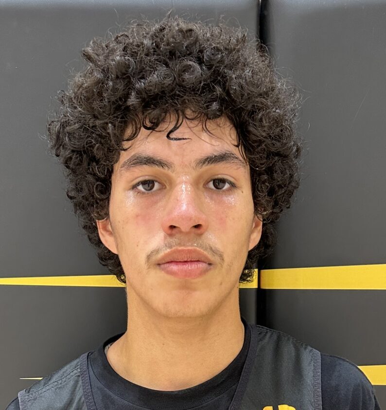 Donovan DeGourville
